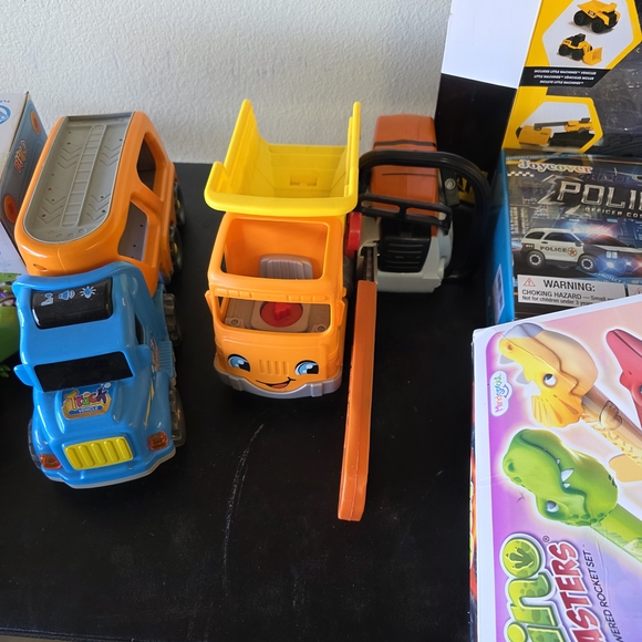 Toy Set - Picture 3 of 4